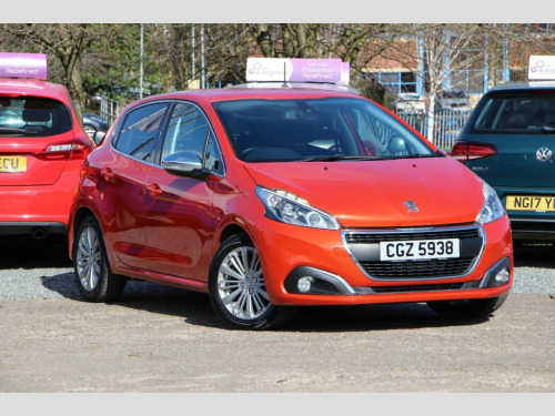 Peugeot 208  1.2 PureTech Allure Hatchback 5dr Petrol Manual Eu