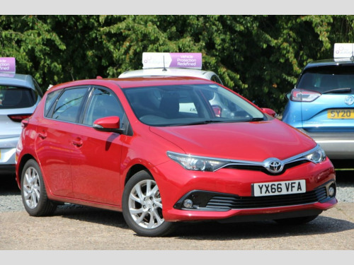 Toyota Auris  1.2 VVT-i Icon Hatchback 5dr Petrol Manual Euro 6 