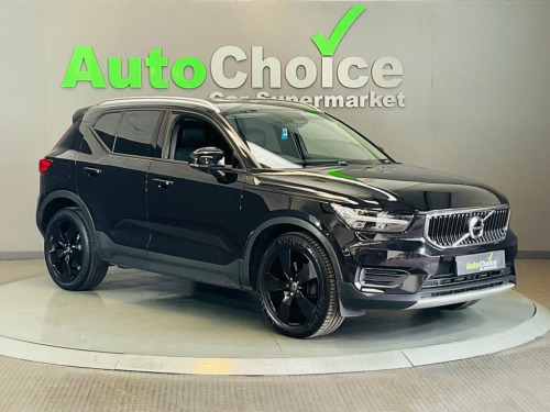 Volvo XC40  2.0 T4 MOMENTUM AWD 5d 188 BHP *UPTO 48MPG, 1 OWNE