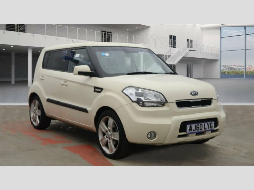 Kia Soul  1.6 CRDi Shaker SUV 5dr Diesel Manual Euro 4 (126 