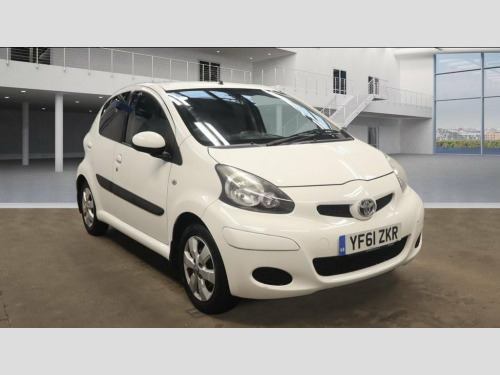 Toyota AYGO  1.0 VVT-i Go Hatchback 5dr Petrol Manual Euro 5 (6