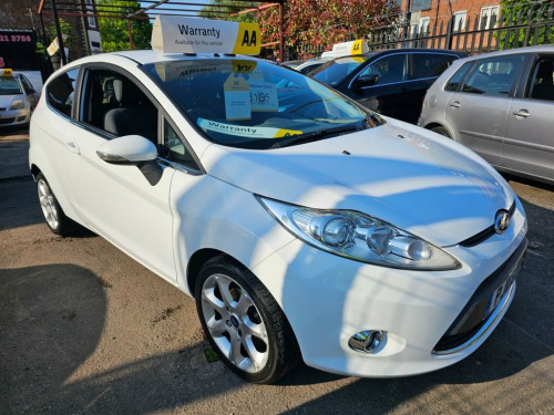 Ford Fiesta  1.25 Zetec Hatchback 3dr Petrol Manual (129 g/km, 