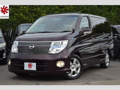 Nissan Elgrand  HIGHWAY STAR 3.6 V6 PETROL 18000 MILES FSH TWIN SUNROOF S3 IMMACULATE BLUET