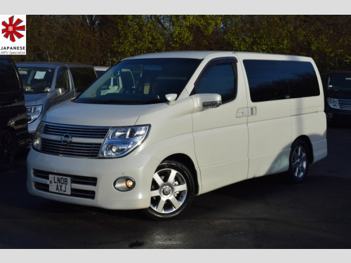 Nissan Elgrand  HIGHWAY STAR 2.5 V6 PETROL BLACK LEATHER 52K MILES IMMACUALTE FRESH IMPORT