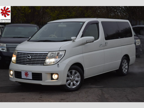 Nissan Elgrand  X 3.5 V6 IMMACUALTE 40K MILES FSH FRESH IMPORT CLOTH INTERIOR 8 SEATER