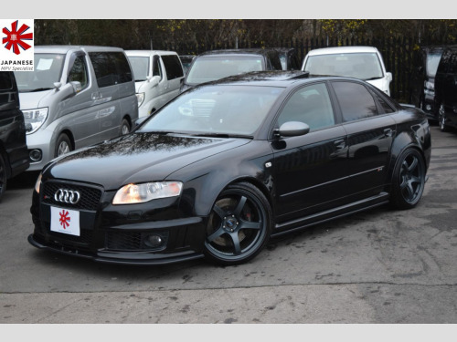 Audi RS4 Saloon  4.2 V8 IMMACUALTE FULLY LOADED MAXTON DEISGN KIT AUDI EXCLUSIVE INTERIOR WI