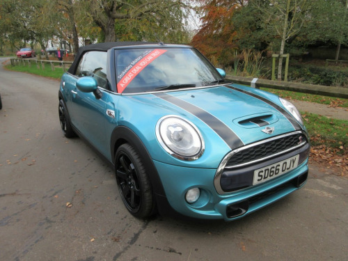 MINI Convertible  2.0 Cooper S 2dr