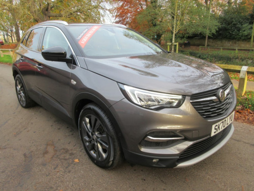 Vauxhall Grandland X  1.2 Turbo SRI Nav