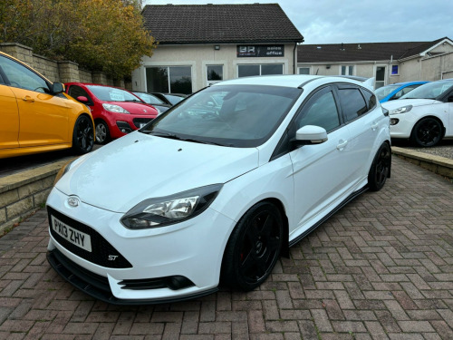 Ford Focus  2.0T EcoBoost ST-2 Euro 5 (s/s) 5dr