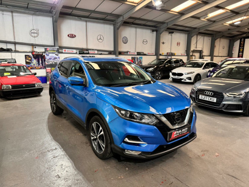 Nissan Qashqai  1.2 DIG-T N-Connecta