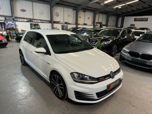 Volkswagen Golf  2.0 TDI BlueMotion Tech GTD