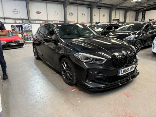 BMW 1 Series  2.0 118d M Sport