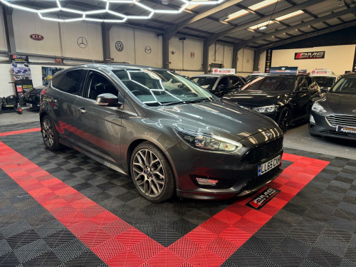 Ford Focus  1.0 T EcoBoost Zetec S
