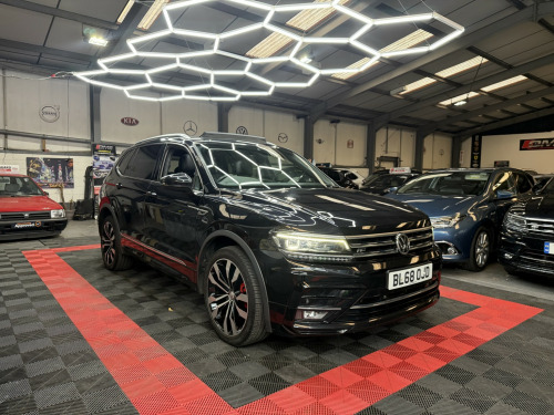 Volkswagen Tiguan  2.0 TDI R-Line