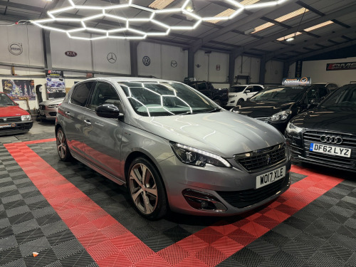Peugeot 308  1.2 PureTech GT Line 