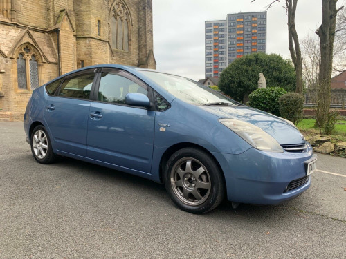 Toyota Prius  1.5 T Spirit