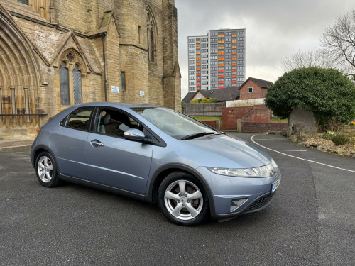 Honda Civic  1.8 i-VTEC SE