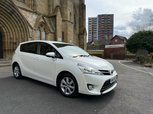 Toyota Verso 1.6 D-4D Icon
