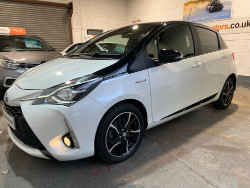 Toyota Yaris  1.5 VVT-h Blue Bi-Tone Hatchback 5dr Petrol Hybrid