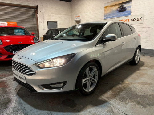 Ford Focus  1.0T EcoBoost Titanium Hatchback 5dr Petrol Manual 