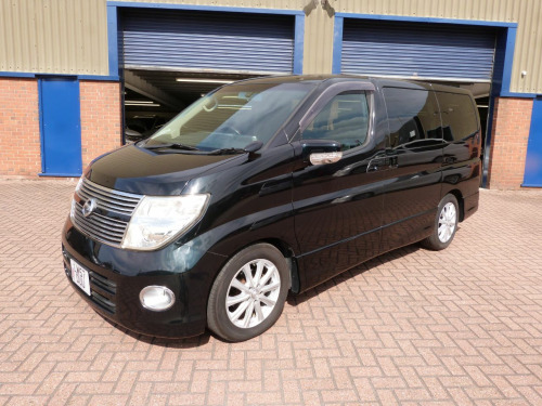 Nissan Elgrand  HWS 3.5i Auto Only 39,000 Miles