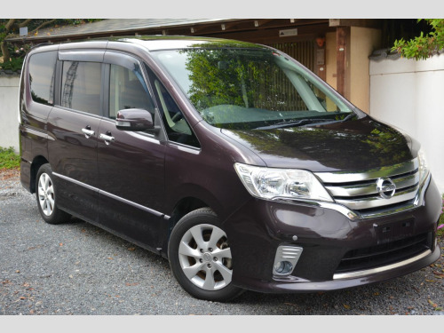 Nissan Serena  HWS Model 2.0i Auto