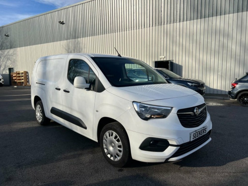 Vauxhall Combo  1.5 Turbo D 2300 Sportive Panel Van 4dr Diesel Man