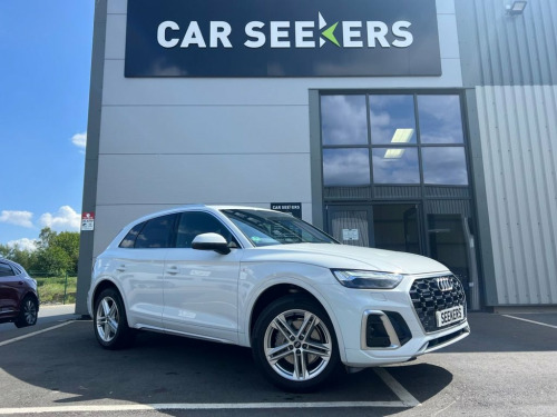 Audi Q5  2.0 TDI 40 S line SUV 5dr Diesel S Tronic quattro 