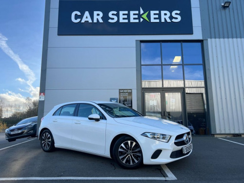 Mercedes-Benz A-Class A180 1.3 A180 SE Hatchback 5dr Petrol Manual Euro 6 (s/ 