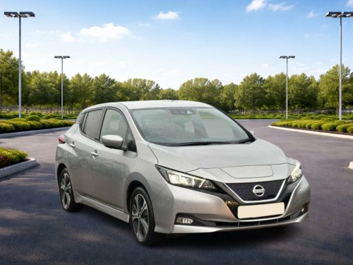 Nissan Leaf  40kWh Tekna Hatchback 5dr Electric Auto (150 ps) * 