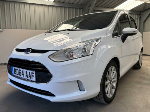 Ford B-Max  1.0 T EcoBoost Titanium