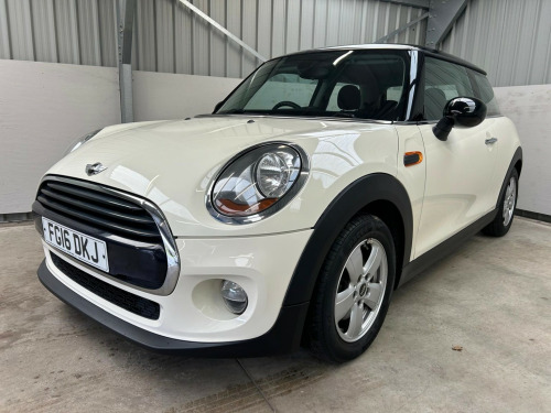 MINI Hatch  1.5 Cooper 3-Door Hatch 