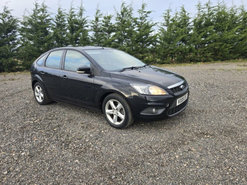 Ford Focus  1.6 Zetec Hatchback 5dr Petrol Manual (161 g/km, 9