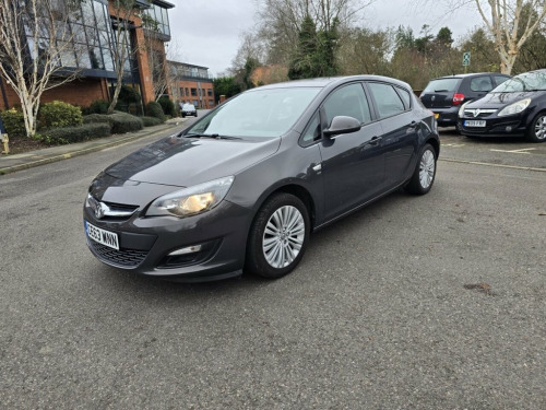 Vauxhall Astra  1.6 16v Energy Hatchback 5dr Petrol Manual Euro 5 