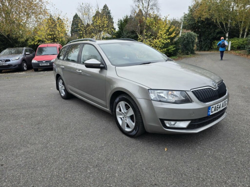 Skoda Octavia  2.0 TDI SE Business Estate 5dr Diesel DSG Euro 5 (