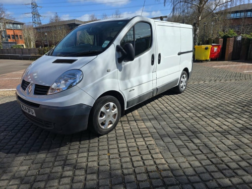 Renault Trafic  2.0 dCi SL27 Sport Panel Van 3dr Diesel Manual L1 