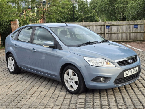Ford Focus  1.6 Style Hatchback 5dr Petrol Manual (159 g/km, 9