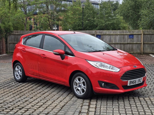 Ford Fiesta  1.5 TDCi ECOnetic Zetec Hatchback 5dr Diesel Manua