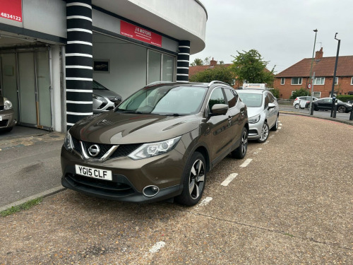 Nissan Qashqai  1.2 DIG-T n-tec+ 2WD Euro 5 (s/s) 5dr