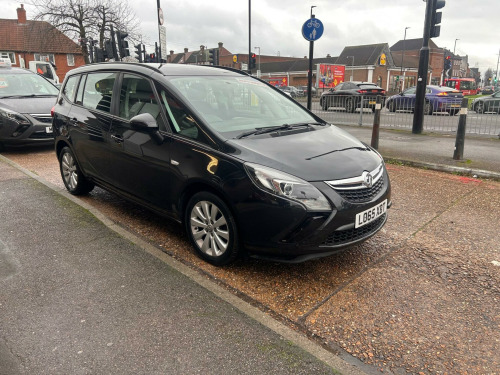 Vauxhall Zafira Tourer  1.4i Turbo Design Auto Euro 6 5dr