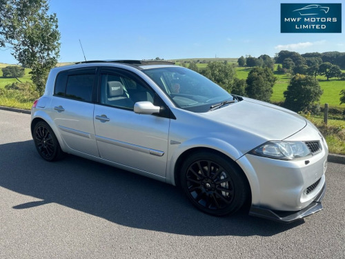 Renault Megane  2.0 RENAULTSPORT DCI 5d 175 BHP