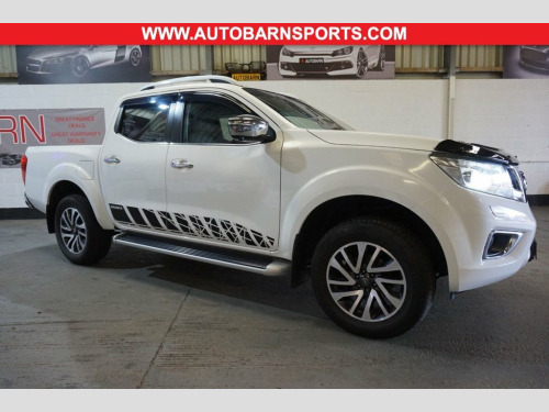 Nissan Navara  2.3 dCi Tekna Pickup Double Cab 4dr Diesel Manual 