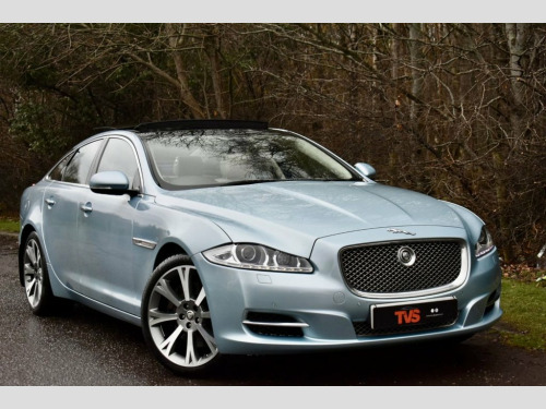 Jaguar XJ  3.0d V6 Portfolio Saloon 4dr Diesel Auto Euro 5 (s