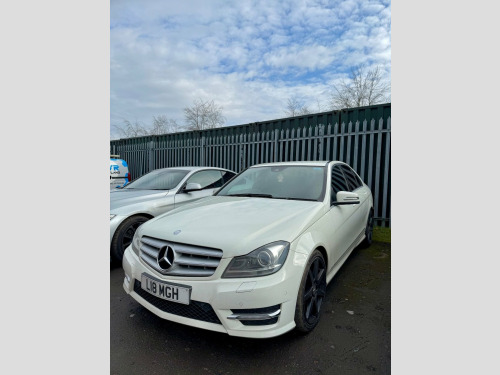 Mercedes-Benz C-Class C220 2.1 C220 CDI BlueEfficiency Sport Saloon 4dr Diese