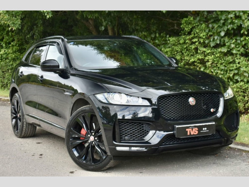Jaguar F-PACE  3.0 D300 V6 S SUV 5dr Diesel Auto AWD Euro 6 (s/s)