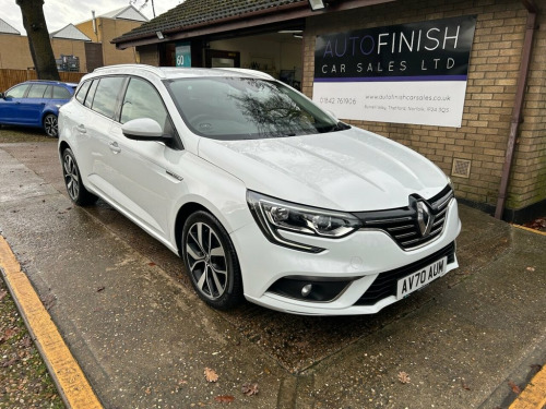 Renault Megane  1.5 Blue dCi Iconic Sport Tourer 5dr Diesel Manual