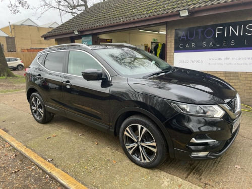 Nissan Qashqai  1.5 dCi N-Connecta SUV 5dr Diesel Manual Euro 6 (s