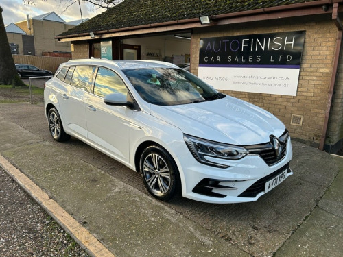 Renault Megane  1.5 Blue dCi Iconic Sport Tourer 5dr Diesel Manual