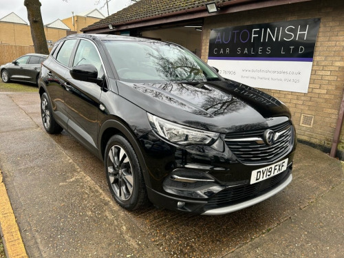 Vauxhall Grandland X  1.5 Turbo D Sport Nav SUV 5dr Diesel Auto Euro 6 (