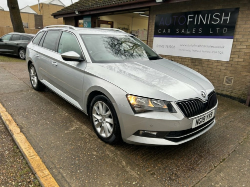 Skoda Superb  2.0 TDI SE Technology Estate 5dr Diesel Manual Eur